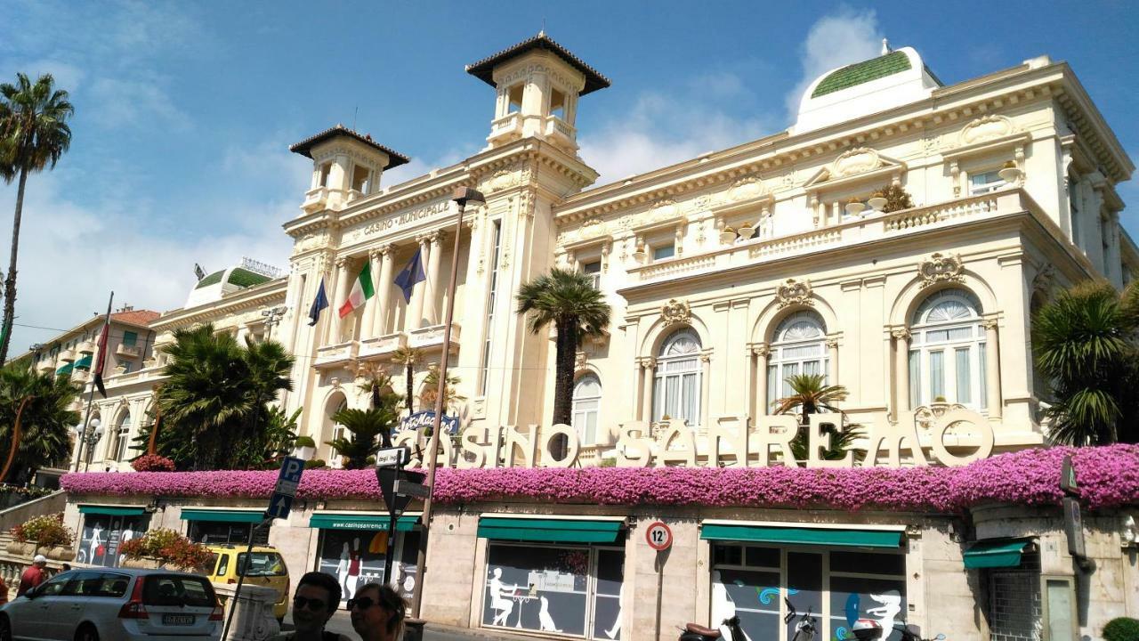 Casa Al Mare Apartment Вентимиля Екстериор снимка